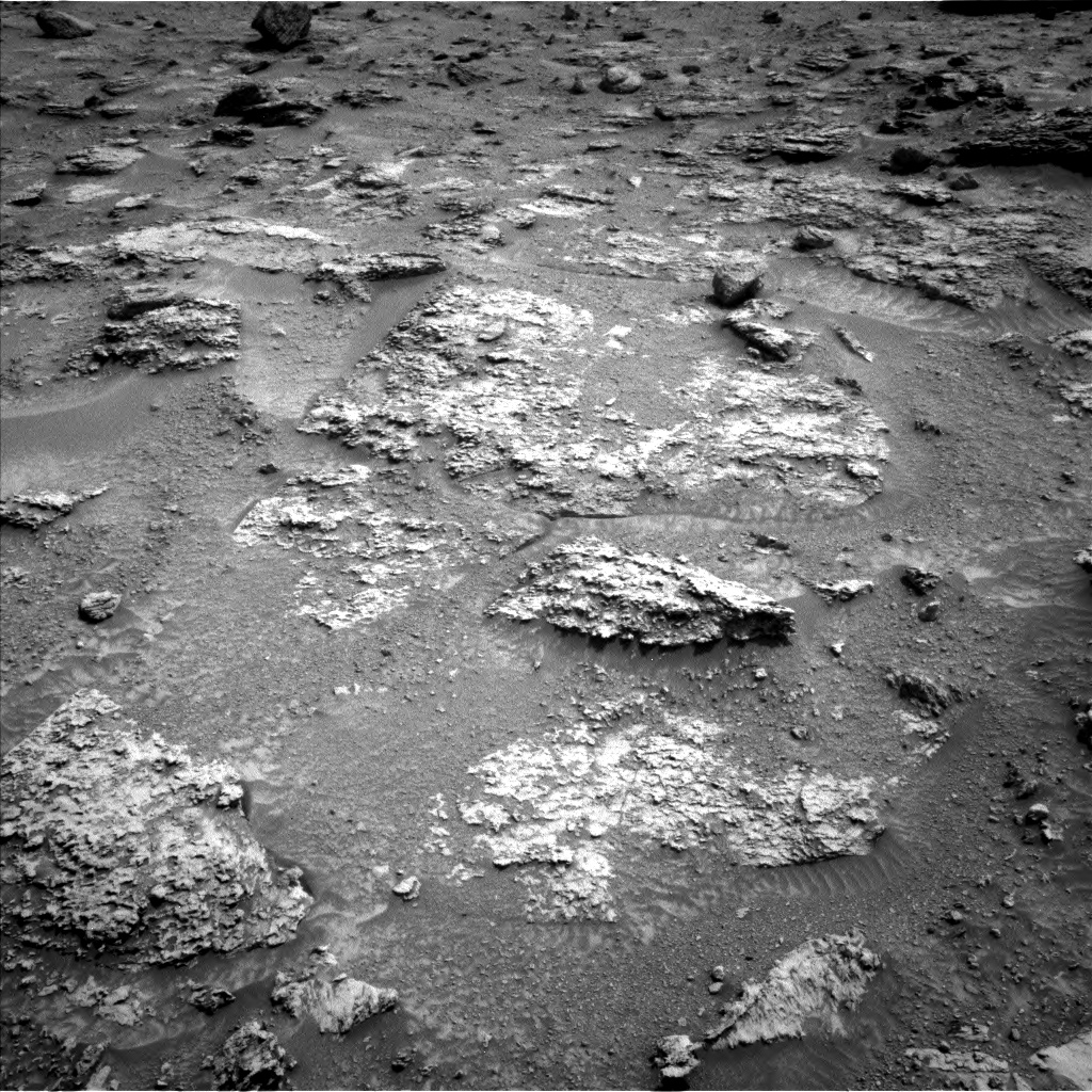 Nasa's Mars rover Curiosity acquired this image using its Left Navigation Camera on Sol 3540, at drive 822, site number 96