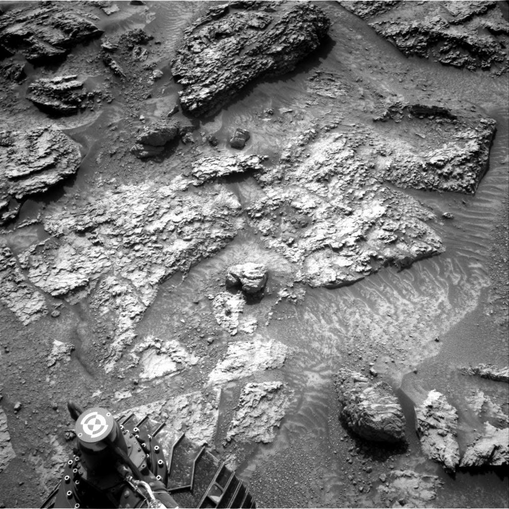 Nasa's Mars rover Curiosity acquired this image using its Right Navigation Camera on Sol 3540, at drive 876, site number 96