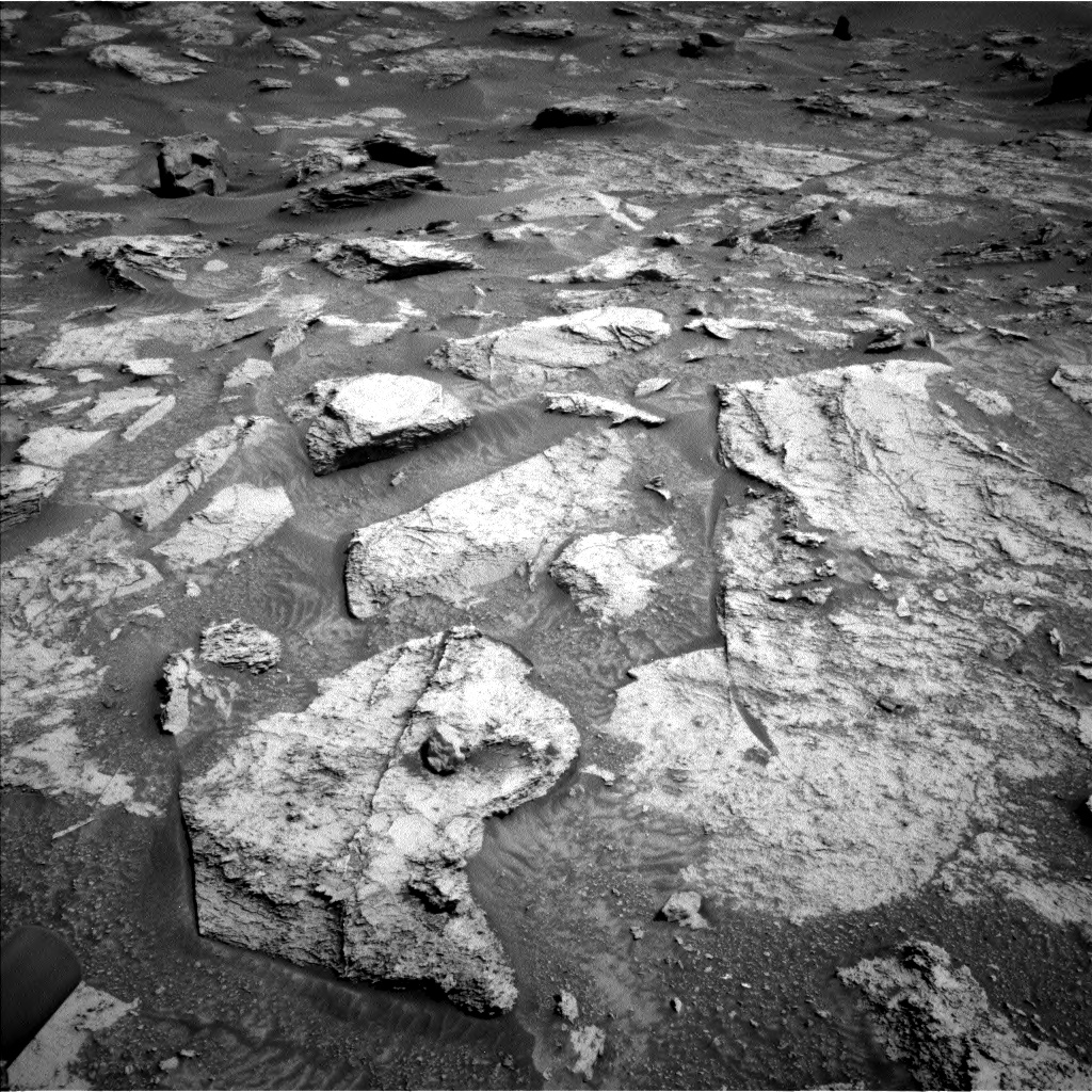 Nasa's Mars rover Curiosity acquired this image using its Left Navigation Camera on Sol 3545, at drive 1388, site number 96