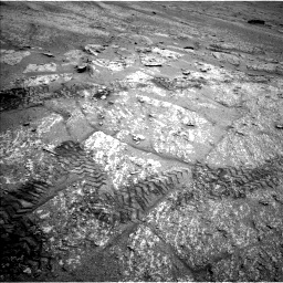 Nasa's Mars rover Curiosity acquired this image using its Left Navigation Camera on Sol 3642, at drive 210, site number 98
