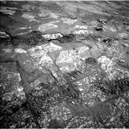 Nasa's Mars rover Curiosity acquired this image using its Left Navigation Camera on Sol 3642, at drive 216, site number 98