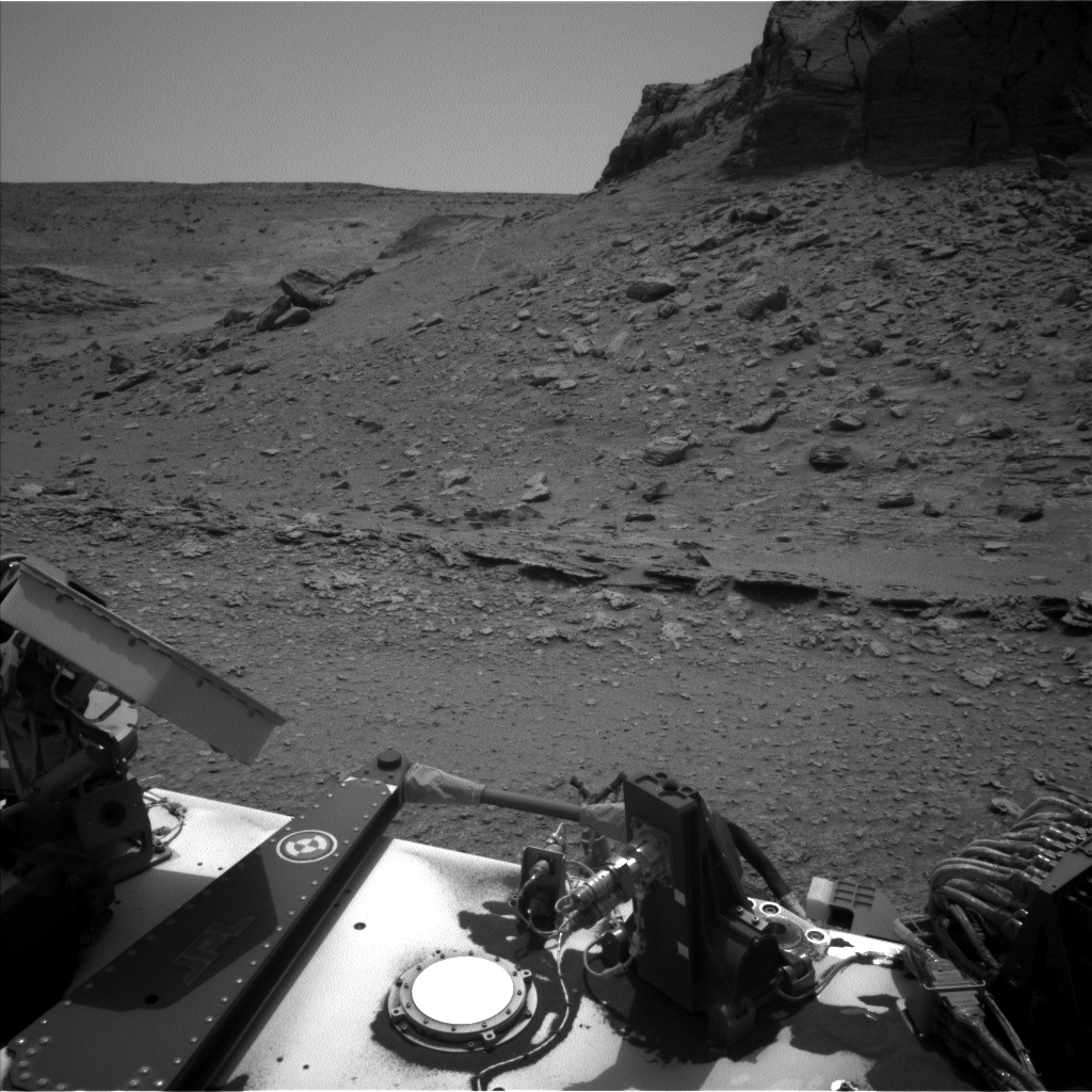 Nasa's Mars rover Curiosity acquired this image using its Left Navigation Camera on Sol 3642, at drive 228, site number 98