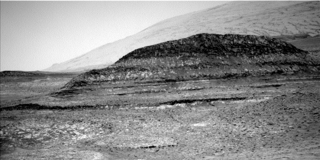 Nasa's Mars rover Curiosity acquired this image using its Left Navigation Camera on Sol 3642, at drive 270, site number 98