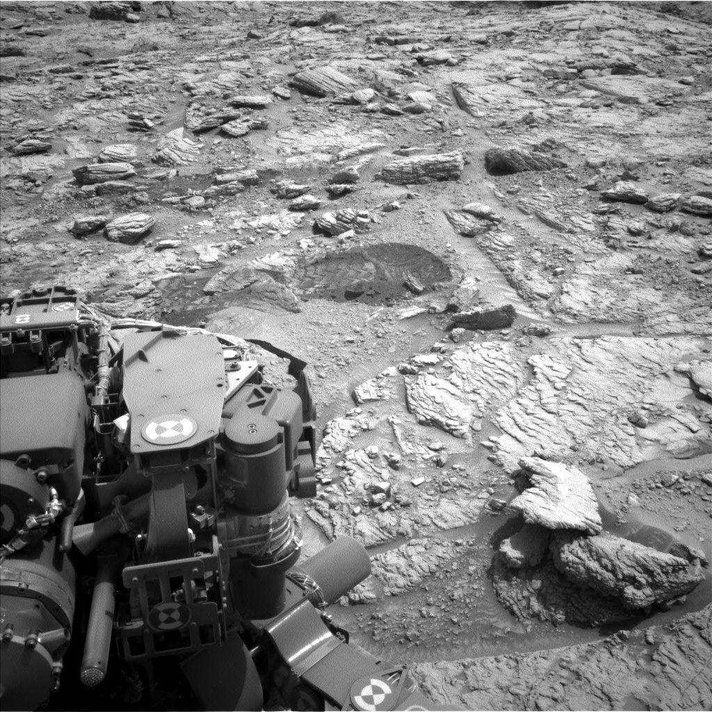 Nasa's Mars rover Curiosity acquired this image using its Left Navigation Camera on Sol 3653, at drive 1448, site number 98