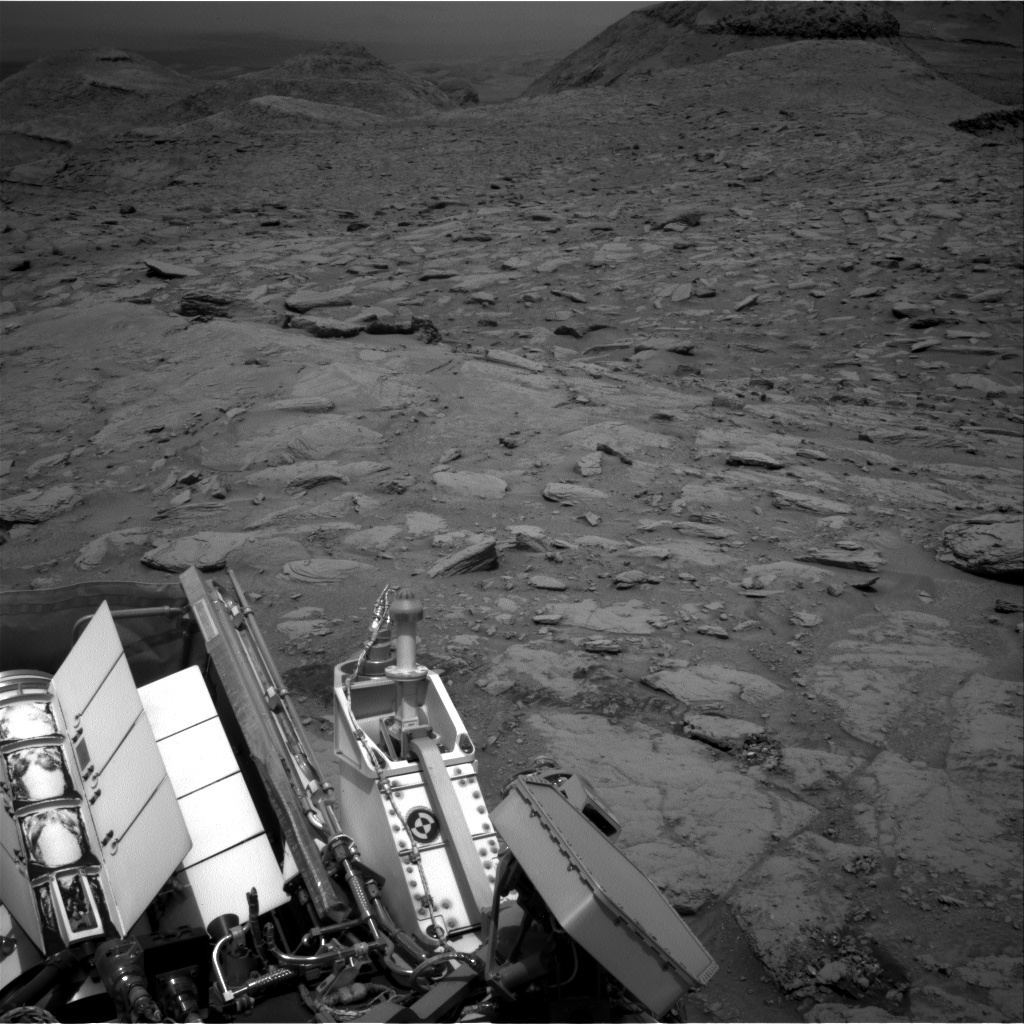 Nasa's Mars rover Curiosity acquired this image using its Right Navigation Camera on Sol 3655, at drive 1520, site number 98