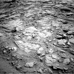 Nasa's Mars rover Curiosity acquired this image using its Left Navigation Camera on Sol 3658, at drive 1724, site number 98