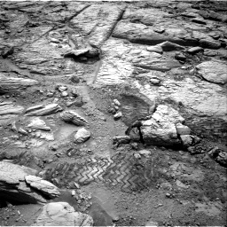Nasa's Mars rover Curiosity acquired this image using its Right Navigation Camera on Sol 3658, at drive 1670, site number 98