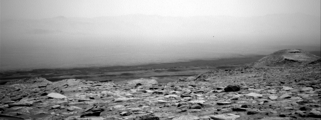 Nasa's Mars rover Curiosity acquired this image using its Right Navigation Camera on Sol 3662, at drive 1938, site number 98