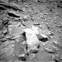 Nasa's Mars rover Curiosity acquired this image using its Left Navigation Camera on Sol 3672, at drive 2596, site number 98