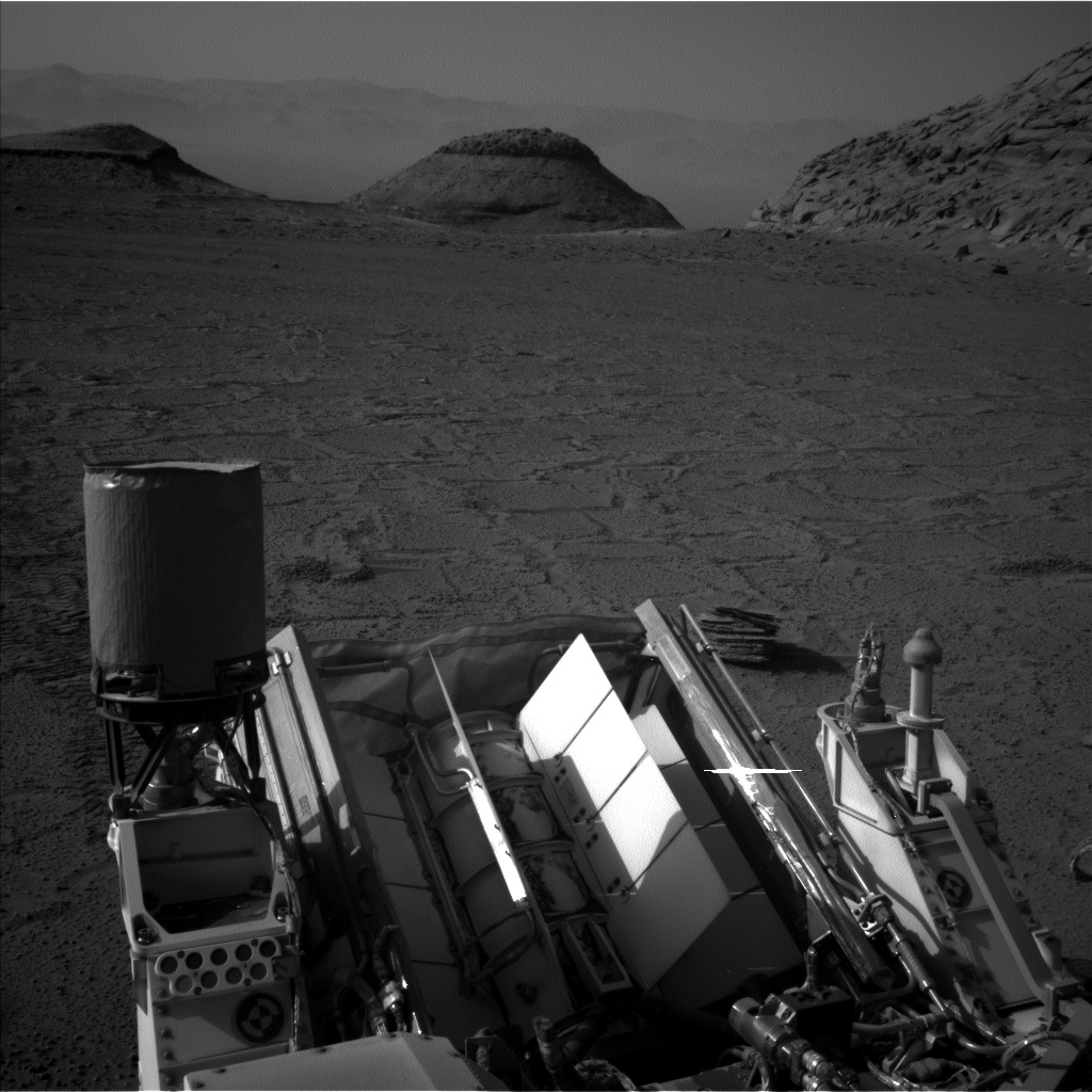 Nasa's Mars rover Curiosity acquired this image using its Left Navigation Camera on Sol 3748, at drive 922, site number 100