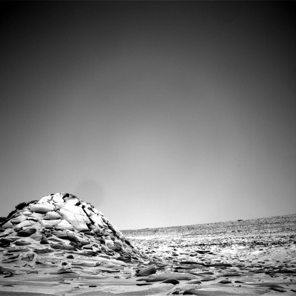 Nasa's Mars rover Curiosity acquired this image using its Right Navigation Camera on Sol 3754, at drive 1084, site number 100