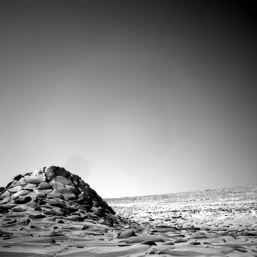 Nasa's Mars rover Curiosity acquired this image using its Right Navigation Camera on Sol 3762, at drive 1084, site number 100