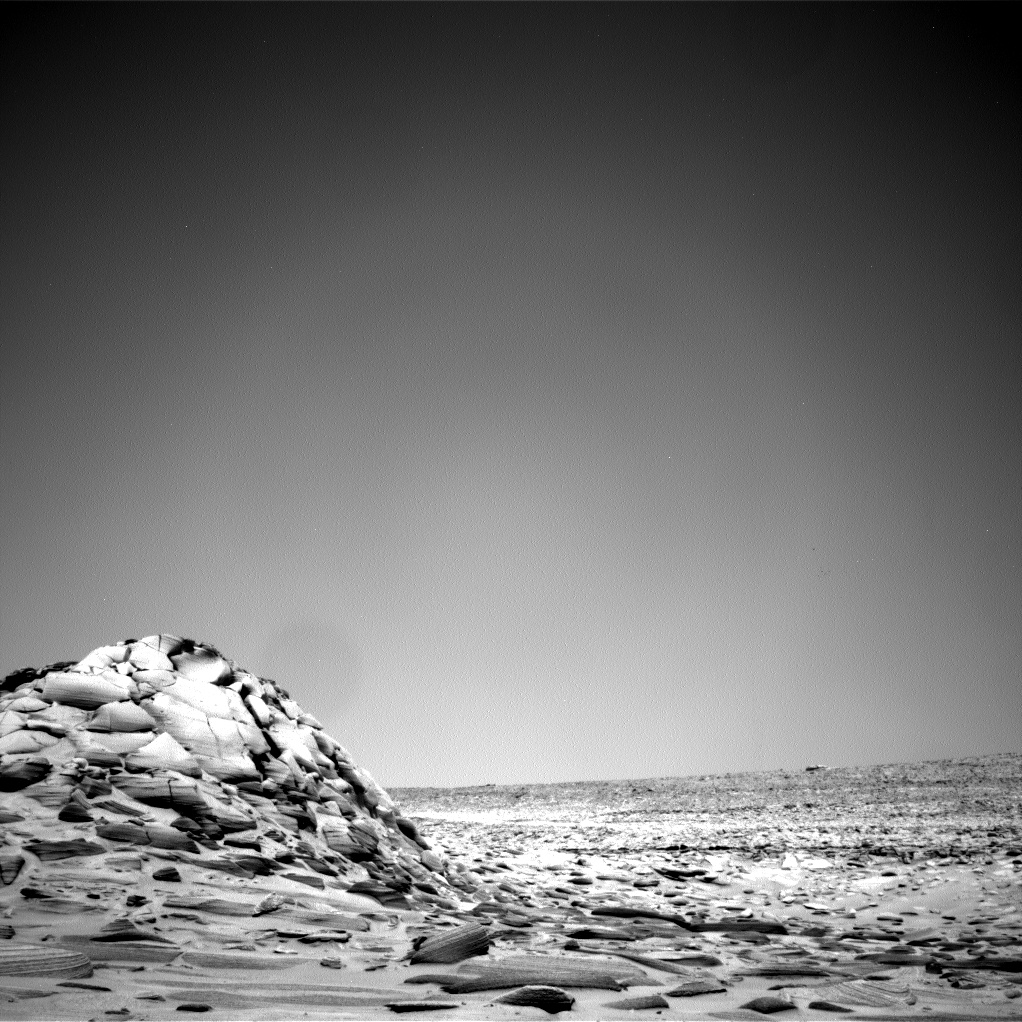 Nasa's Mars rover Curiosity acquired this image using its Right Navigation Camera on Sol 3774, at drive 1168, site number 100