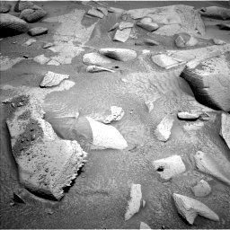 Nasa's Mars rover Curiosity acquired this image using its Left Navigation Camera on Sol 3799, at drive 2664, site number 100