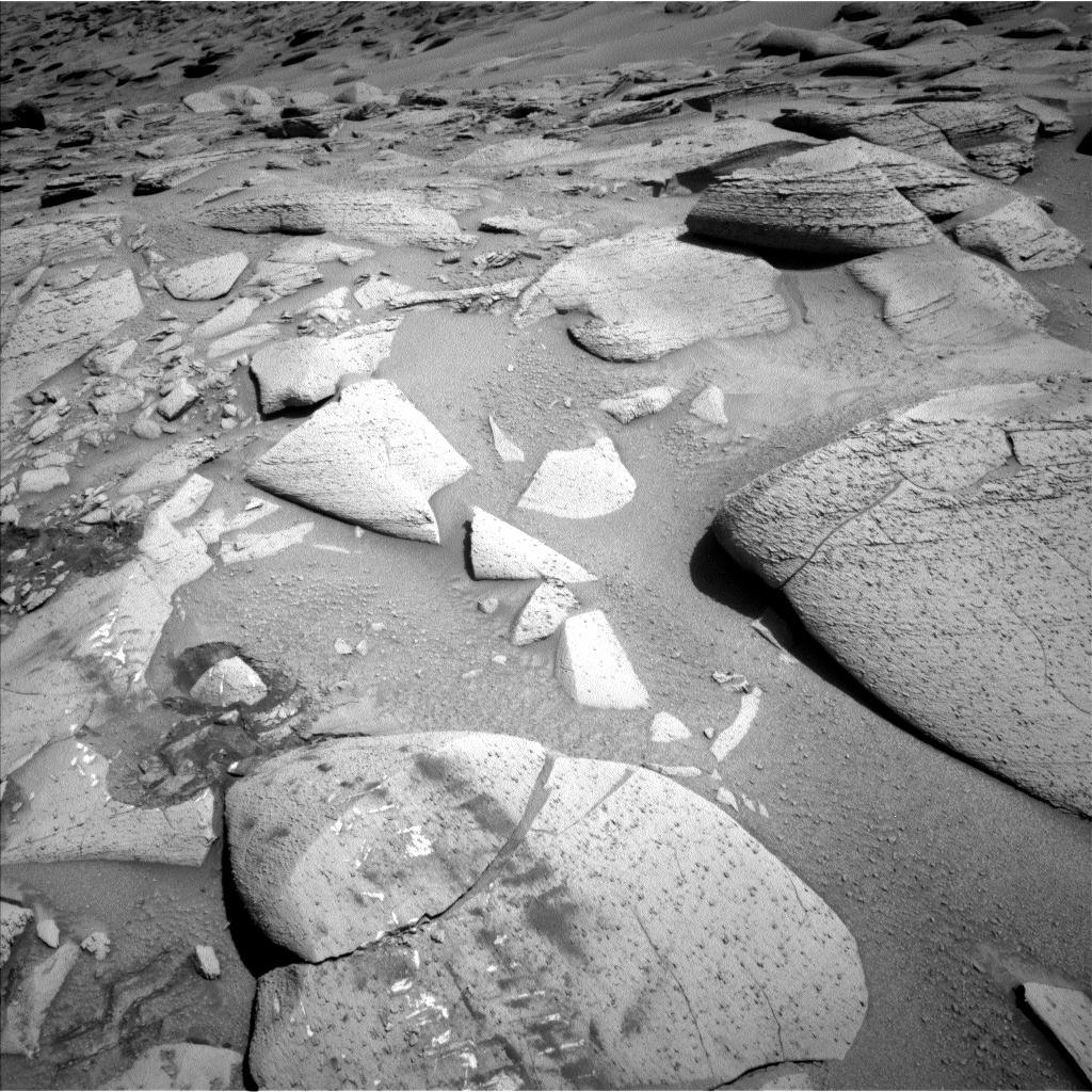 Nasa's Mars rover Curiosity acquired this image using its Left Navigation Camera on Sol 3803, at drive 66, site number 101
