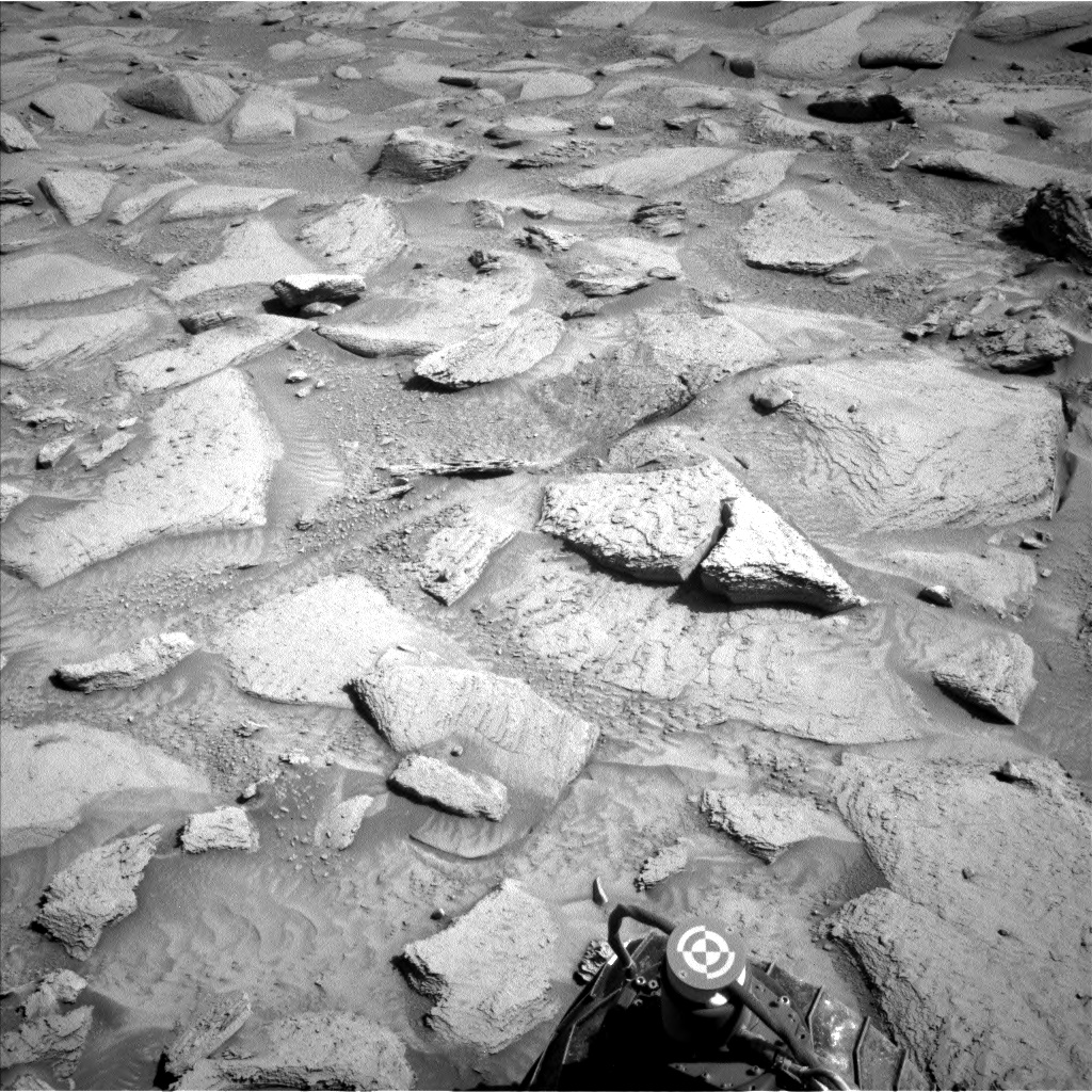 Nasa's Mars rover Curiosity acquired this image using its Left Navigation Camera on Sol 3805, at drive 198, site number 101