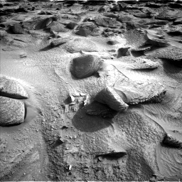 Nasa's Mars rover Curiosity acquired this image using its Left Navigation Camera on Sol 3810, at drive 516, site number 101