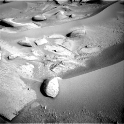 Nasa's Mars rover Curiosity acquired this image using its Right Navigation Camera on Sol 3810, at drive 348, site number 101
