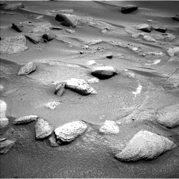Nasa's Mars rover Curiosity acquired this image using its Left Navigation Camera on Sol 3839, at drive 930, site number 101