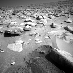 Nasa's Mars rover Curiosity acquired this image using its Left Navigation Camera on Sol 3853, at drive 1414, site number 101