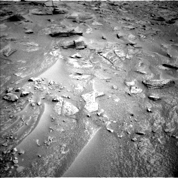 Nasa's Mars rover Curiosity acquired this image using its Left Navigation Camera on Sol 3860, at drive 1960, site number 101