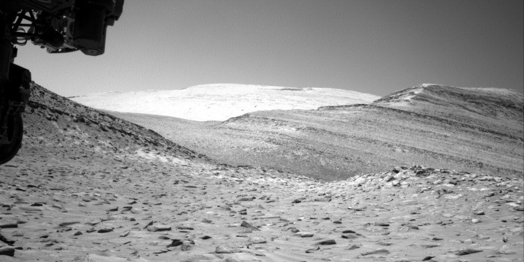 Nasa's Mars rover Curiosity acquired this image using its Right Navigation Camera on Sol 3862, at drive 2008, site number 101