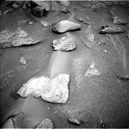 Nasa's Mars rover Curiosity acquired this image using its Left Navigation Camera on Sol 3864, at drive 2194, site number 101
