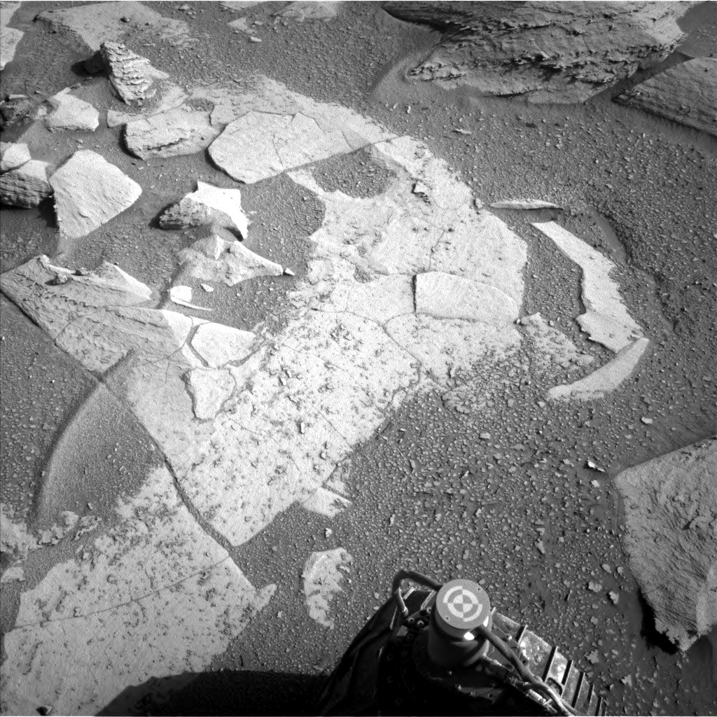 Nasa's Mars rover Curiosity acquired this image using its Left Navigation Camera on Sol 3873, at drive 492, site number 102