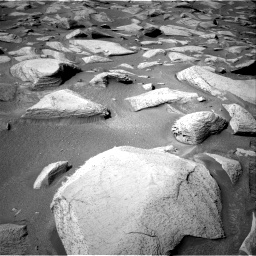 Nasa's Mars rover Curiosity acquired this image using its Right Navigation Camera on Sol 3887, at drive 1054, site number 102