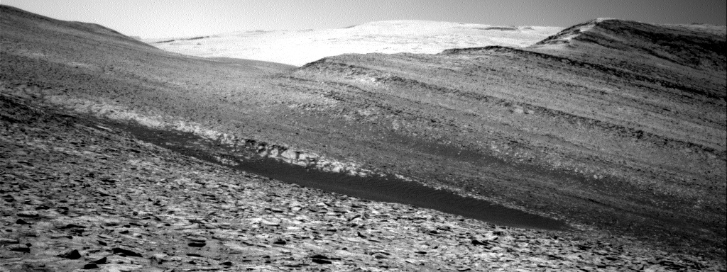 Nasa's Mars rover Curiosity acquired this image using its Right Navigation Camera on Sol 3898, at drive 2032, site number 102