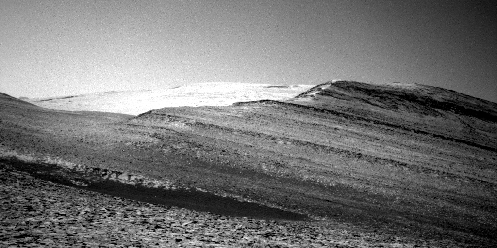 Nasa's Mars rover Curiosity acquired this image using its Right Navigation Camera on Sol 3899, at drive 2164, site number 102