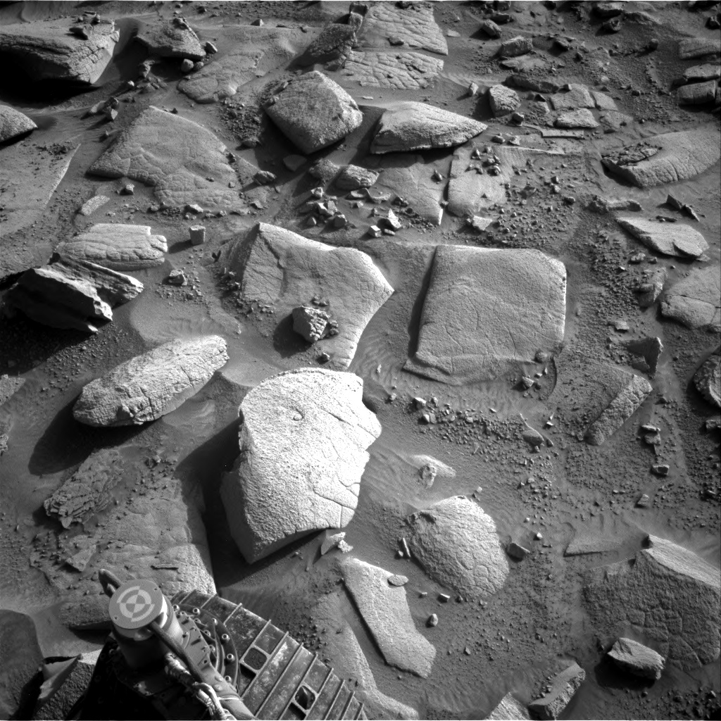 Nasa's Mars rover Curiosity acquired this image using its Right Navigation Camera on Sol 3899, at drive 2428, site number 102