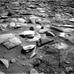 Nasa's Mars rover Curiosity acquired this image using its Left Navigation Camera on Sol 3906, at drive 112, site number 103