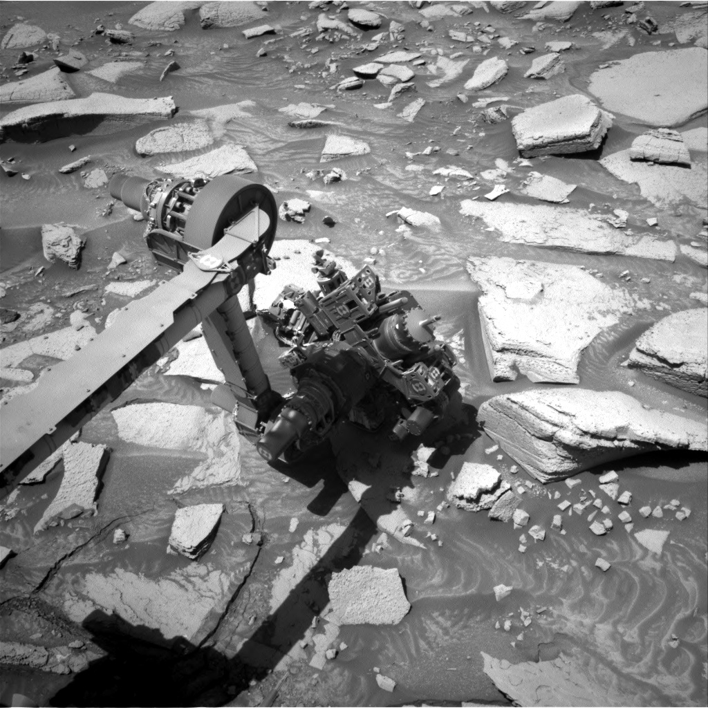 Nasa's Mars rover Curiosity acquired this image using its Right Navigation Camera on Sol 3906, at drive 0, site number 103