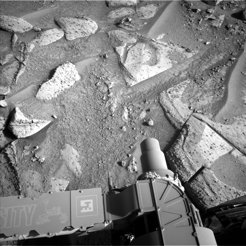 Nasa's Mars rover Curiosity acquired this image using its Left Navigation Camera on Sol 3912, at drive 694, site number 103