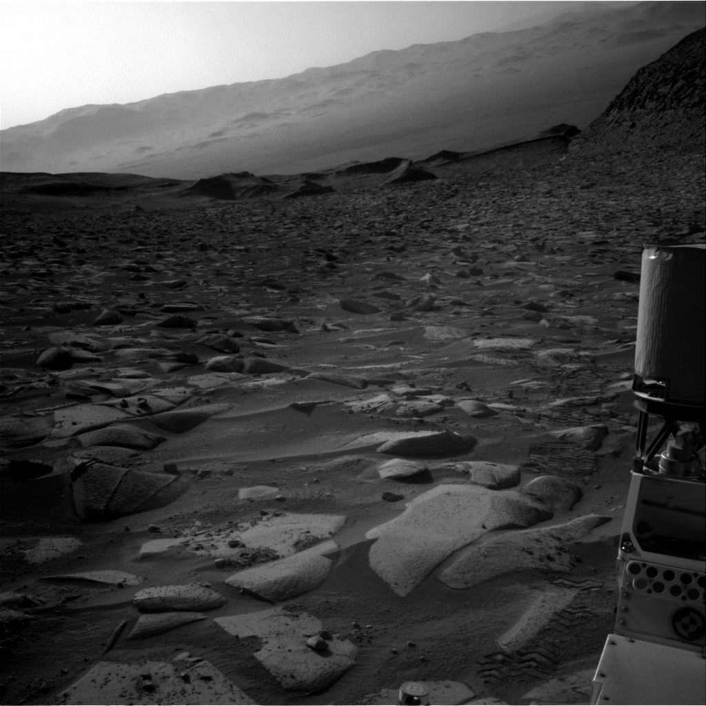 Nasa's Mars rover Curiosity acquired this image using its Right Navigation Camera on Sol 3914, at drive 994, site number 103