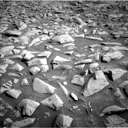 Nasa's Mars rover Curiosity acquired this image using its Left Navigation Camera on Sol 3938, at drive 2520, site number 103