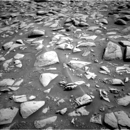 Nasa's Mars rover Curiosity acquired this image using its Left Navigation Camera on Sol 3941, at drive 2976, site number 103