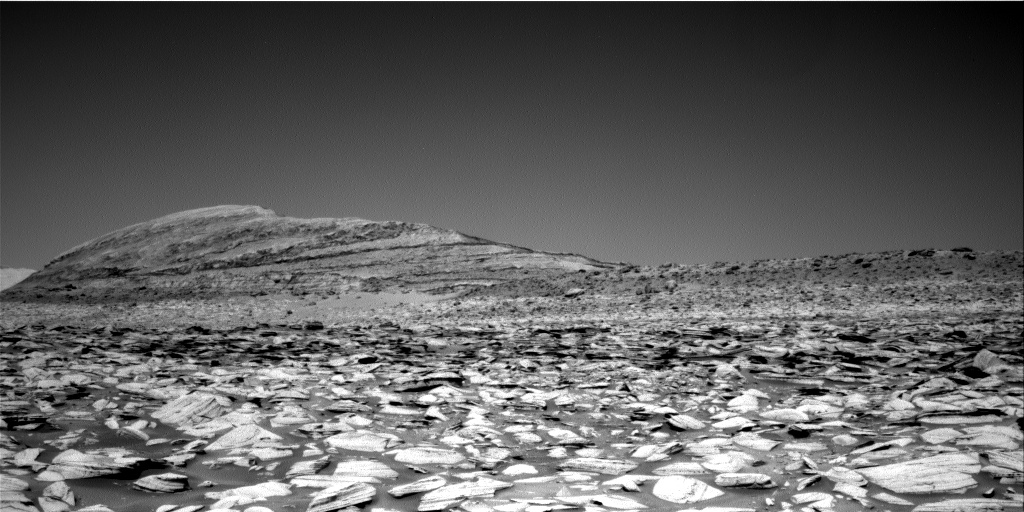 Nasa's Mars rover Curiosity acquired this image using its Right Navigation Camera on Sol 3952, at drive 856, site number 104