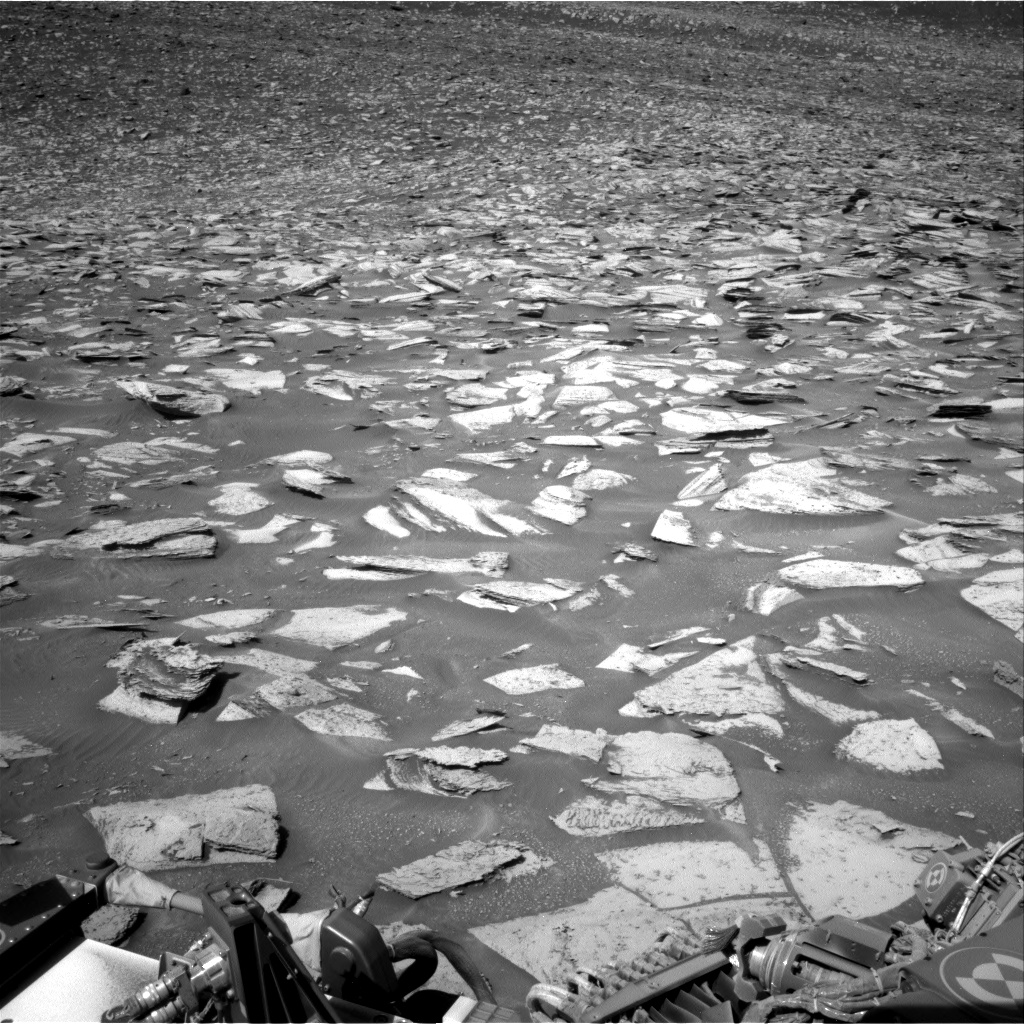 Nasa's Mars rover Curiosity acquired this image using its Right Navigation Camera on Sol 3967, at drive 250, site number 105