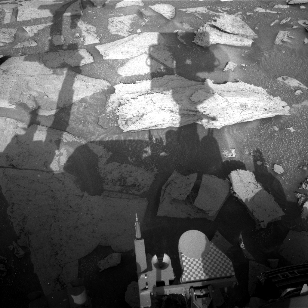 Nasa's Mars rover Curiosity acquired this image using its Left Navigation Camera on Sol 4028, at drive 490, site number 105