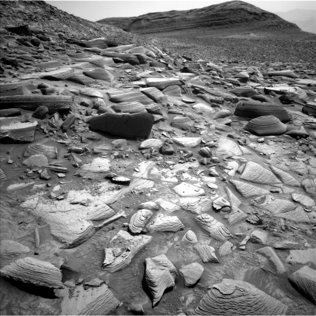 Nasa's Mars rover Curiosity acquired this image using its Left Navigation Camera on Sol 4389, at drive 2722, site number 111