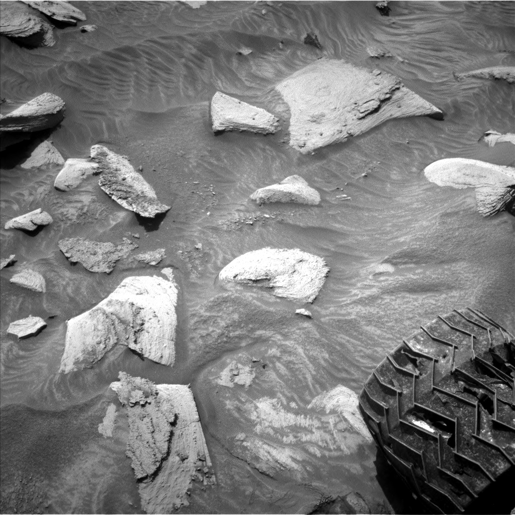 Sol 4475: Left Navigation Camera