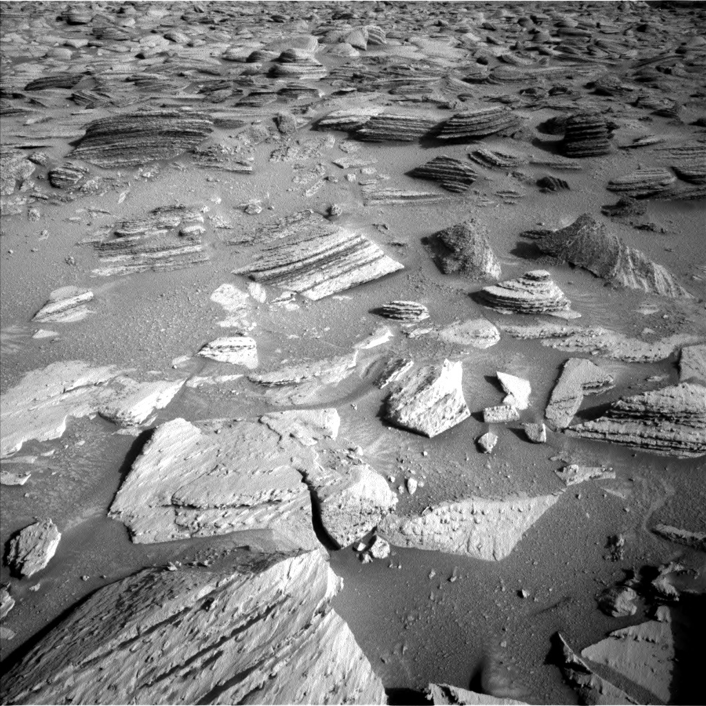 Nasa's Mars rover Curiosity acquired this image using its Left Navigation Camera on Sol 4518, at drive 1572, site number 115