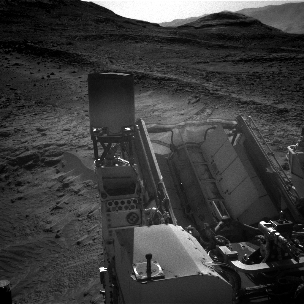 Sol 4647: Left Navigation Camera