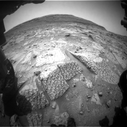 curiosity sol 4865 FHAZ_LEFT_B