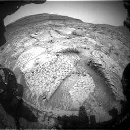 curiosity sol 4865 FHAZ_LEFT_B