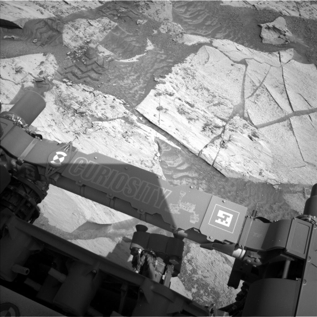 This image was taken by Left Navigation Camera onboard NASA's Mars rover Curiosity on Sol 3456.