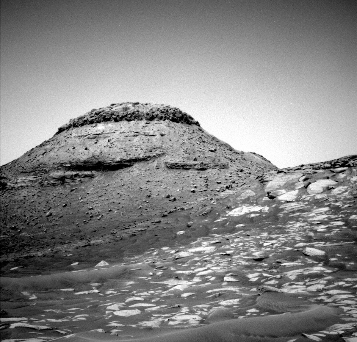 This image was taken by Left Navigation Camera onboard NASA's Mars rover Curiosity on Sol 3580.