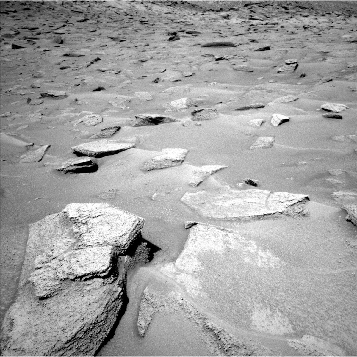 Read article: Sols 3868-3870: Not Again, Mars! 